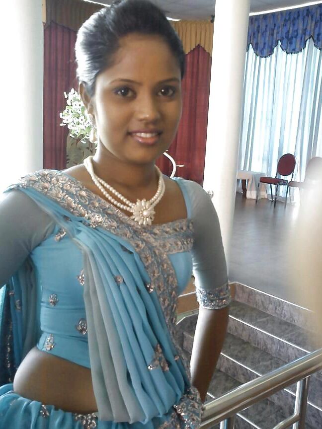Shani nangi