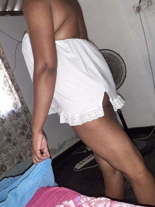 Sri lankan my moms friend