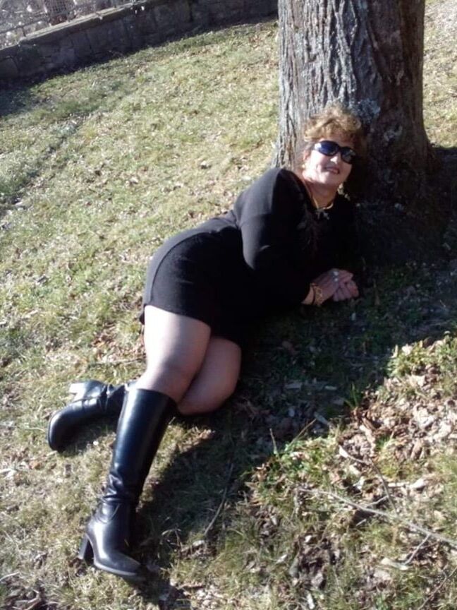 Mature Ann