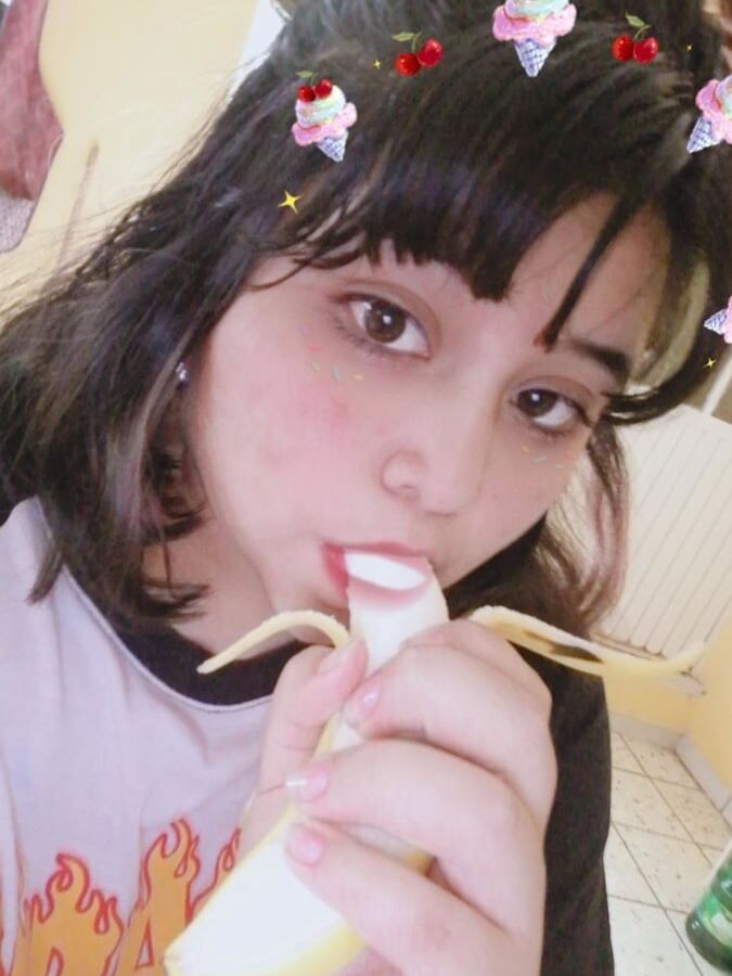 Mädchen lieben Bananen