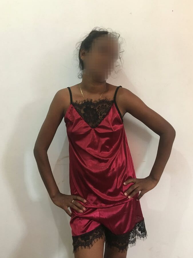 Sri Lankan Wife