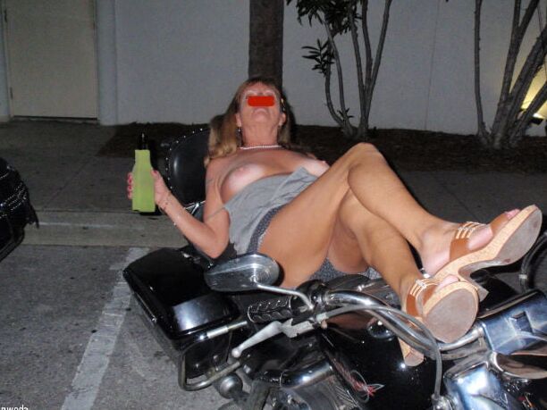 Wives &amp; Bikes
