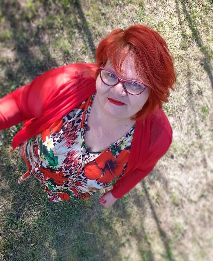 Coroa tezuda (bbw gilf)