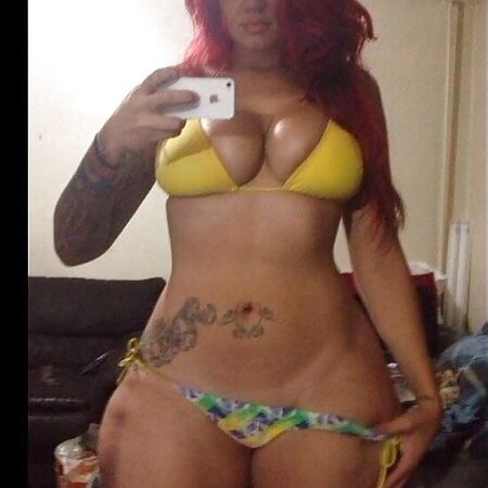 Small waist Dominican booty
