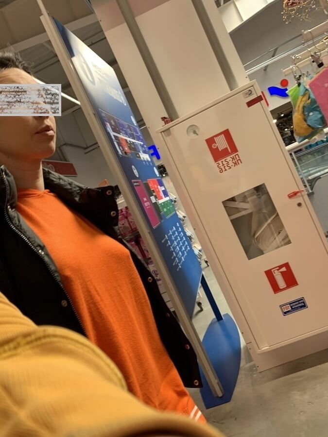 Voyeur Braless mother