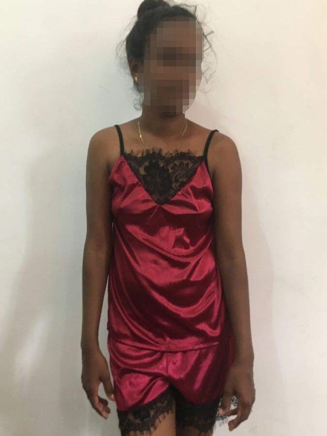 Sri Lankan Wife