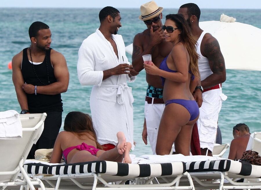 Hot Girls Love Black Men
