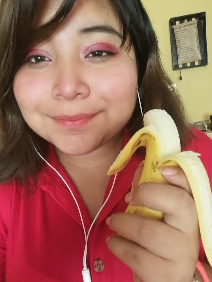 Mädchen lieben Bananen