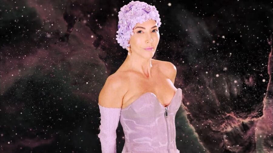 Hande Yener - Krema ()