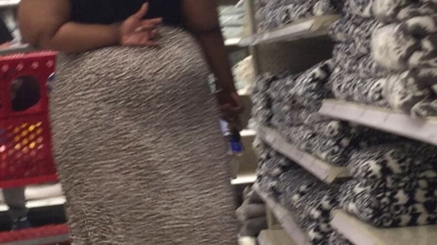 UNREALISTIC SSBBW MILF