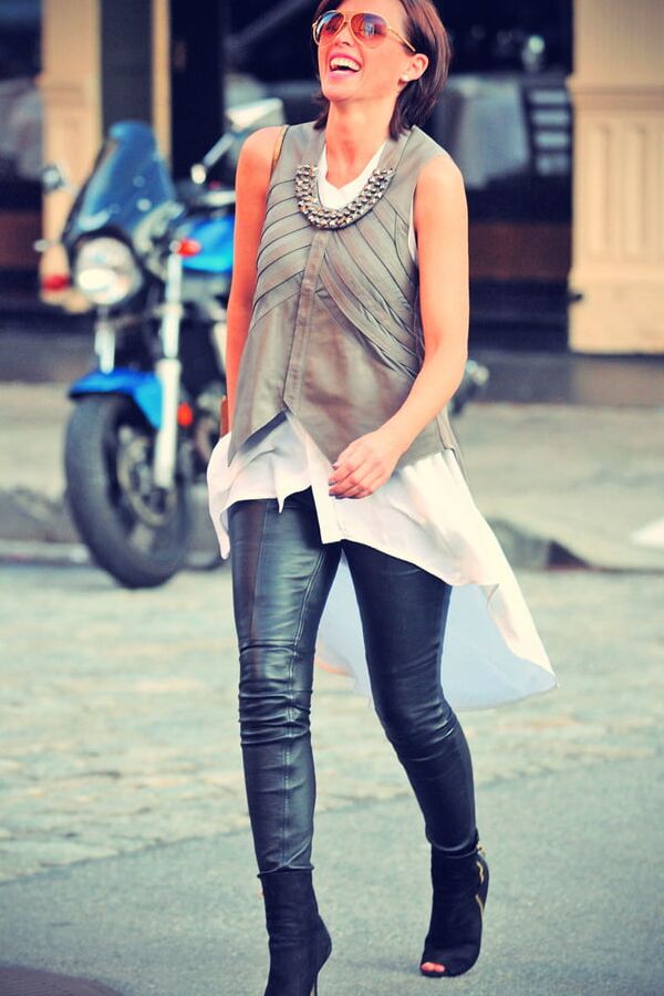 Female Celebrity Boots &amp; Leather - Dannii Minogue