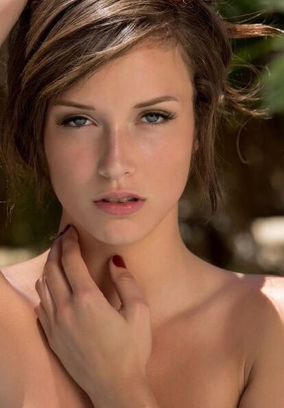 Malena Morgan Sexy and Nude