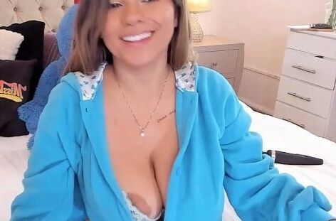Sexy Breasts Cam Model