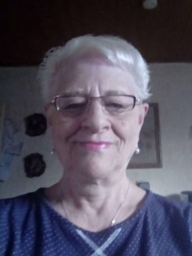 Ingrid G Buende