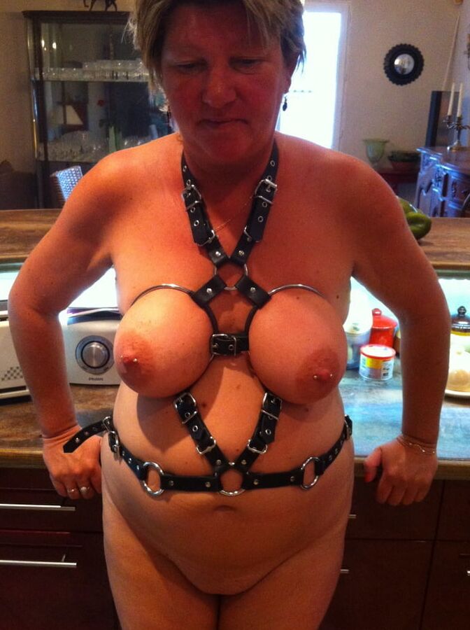 Henriette slave whore expose