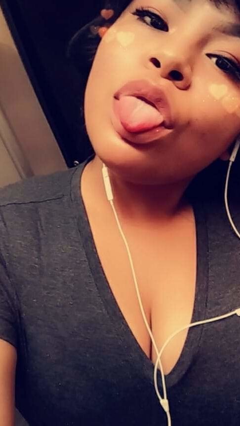 Missy Lynn Facebook Slut lick you clean