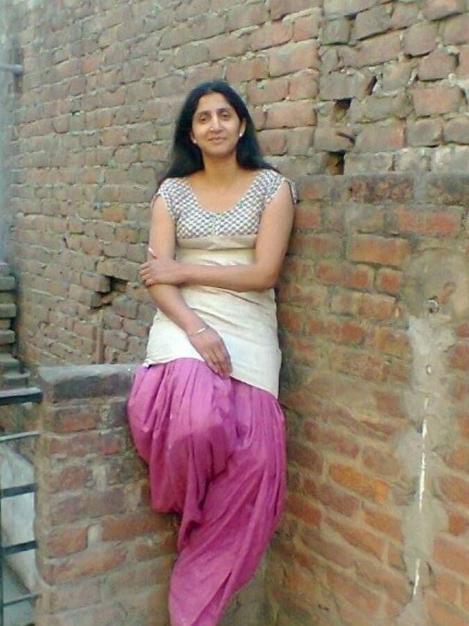 Sangeeta verma indian wife nude hot pic