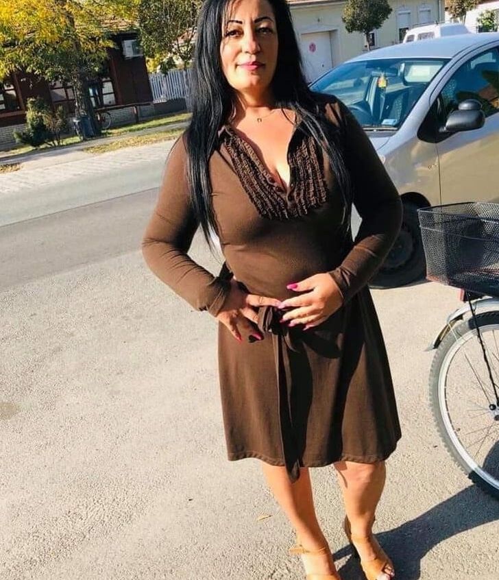 HUN-MAGYAR GYPSY SEXY MILF GYPSY MOMS THE BEST HOOKERS