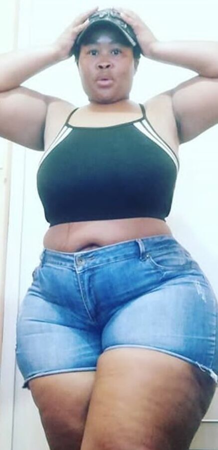 Huge booty wide hip butter face bbw african pear Azah