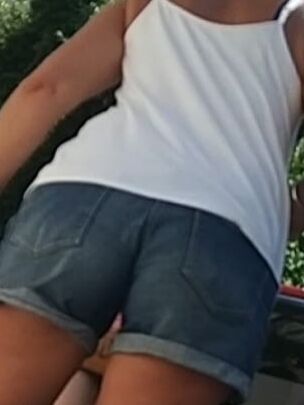 Spy mature ass