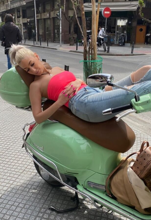 Blondes for hard fucking