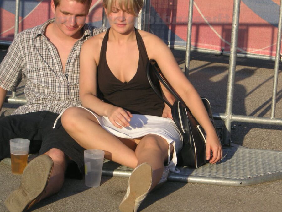 upskirt e panties