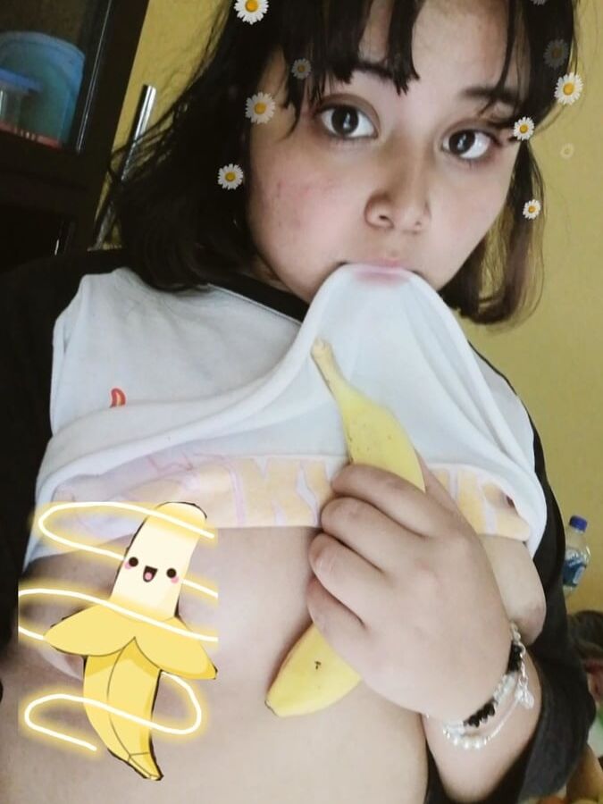 Mädchen lieben Bananen
