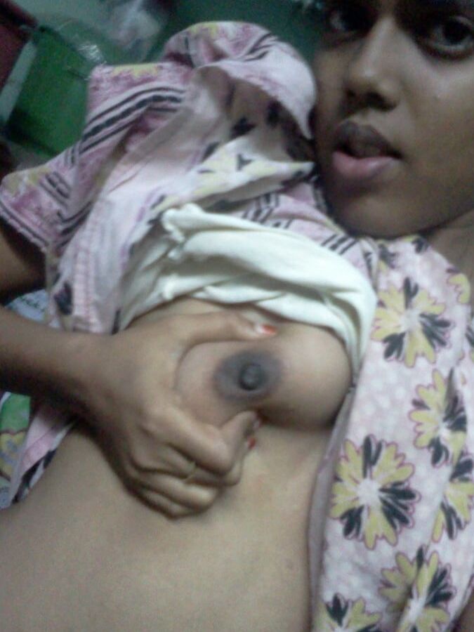 Tamil Aunty Keerthana