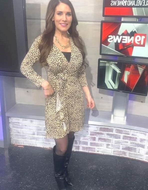 Female Celebrity Boots &amp; Leather - Erin Logan