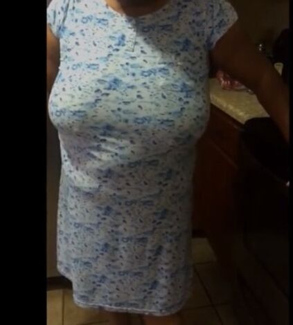 Voyeur Braless mother