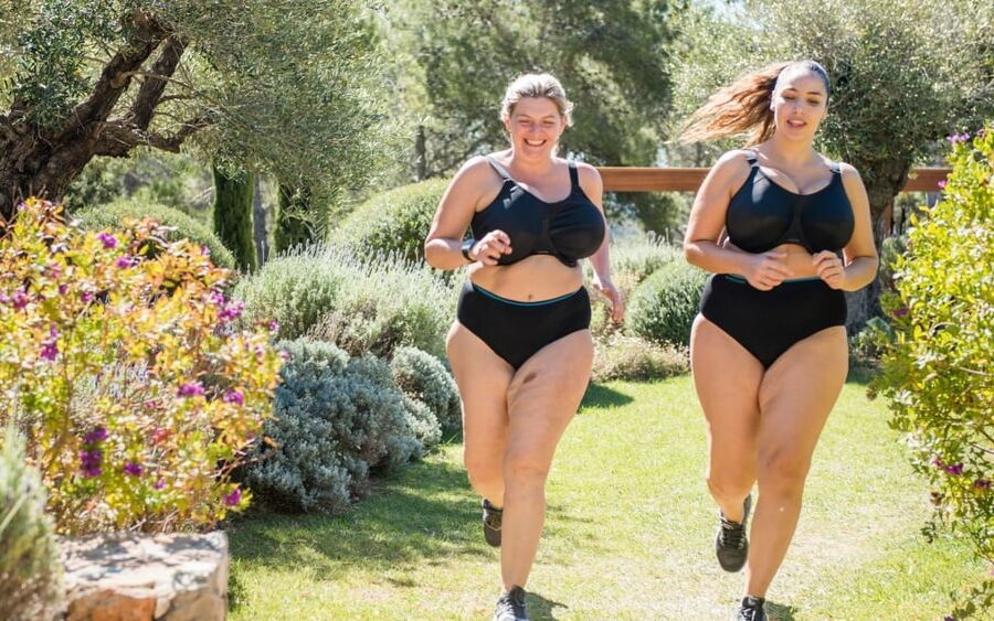 Tummies on these thick Hunnies