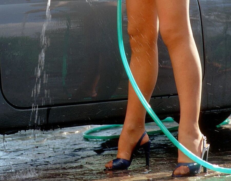 Old Fashion Car Washing