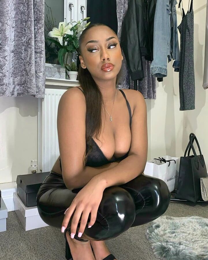 Sexy Ebony Mix Bbw Big tits Bj Lips