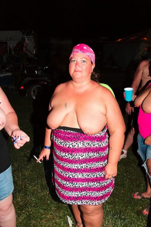 Gilfs milfs cigarettes