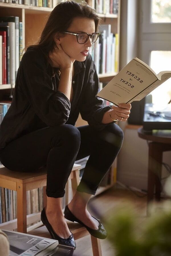 Well-read women