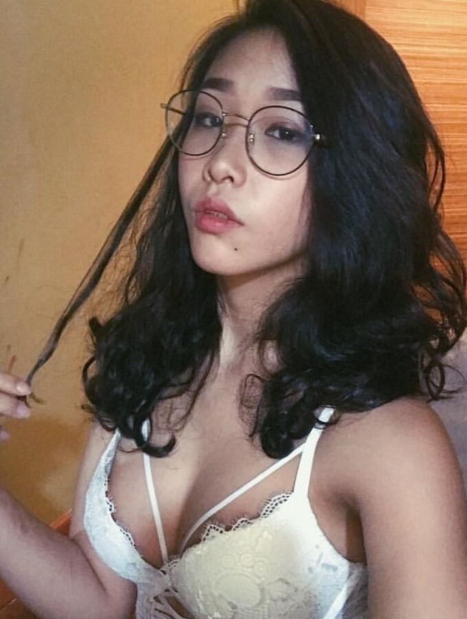 Exposed Asian Nasha Quek