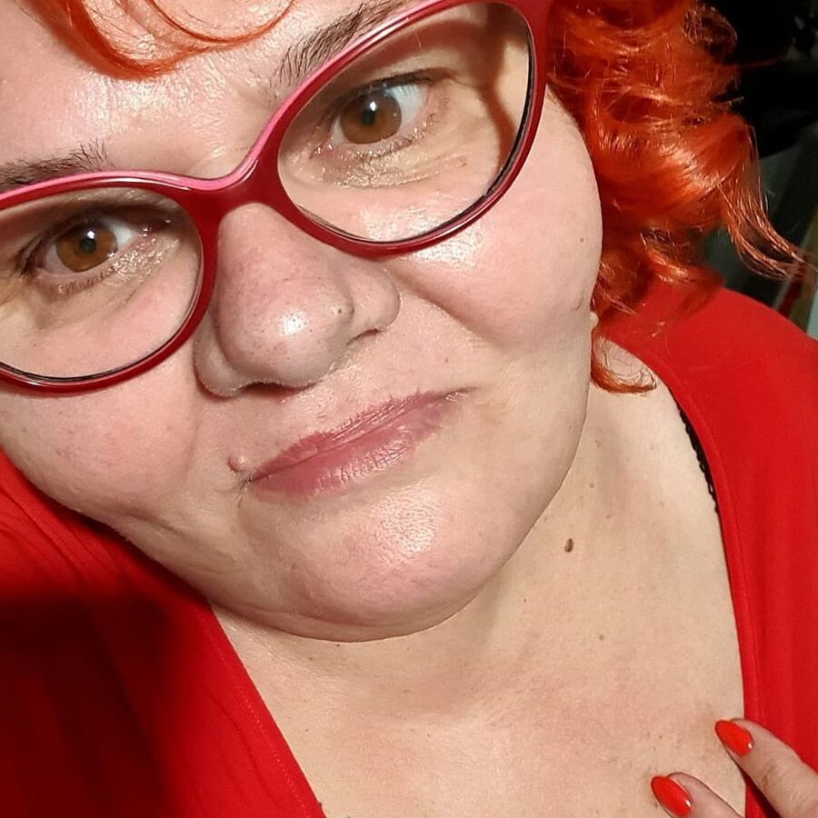 Coroa tezuda (bbw gilf)