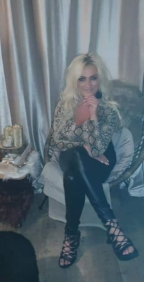 Sexy Dutch Milf