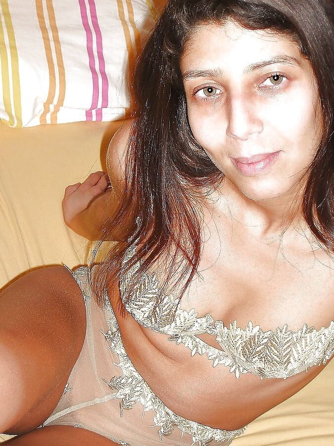 pregnant soraya top huge