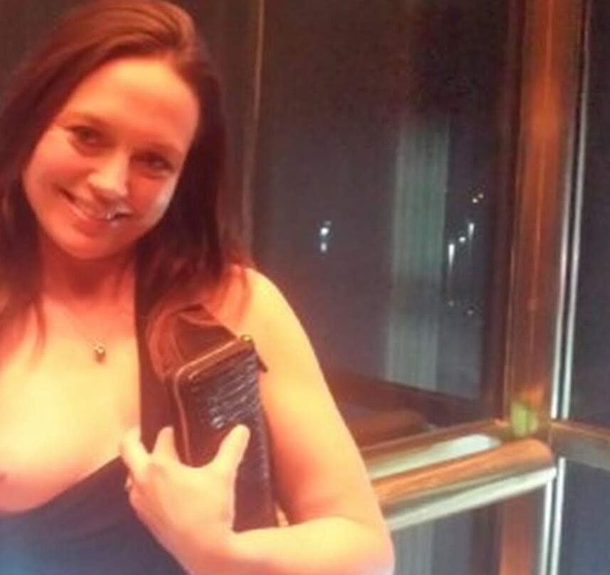 Wife Next Door is BBC Cumslut