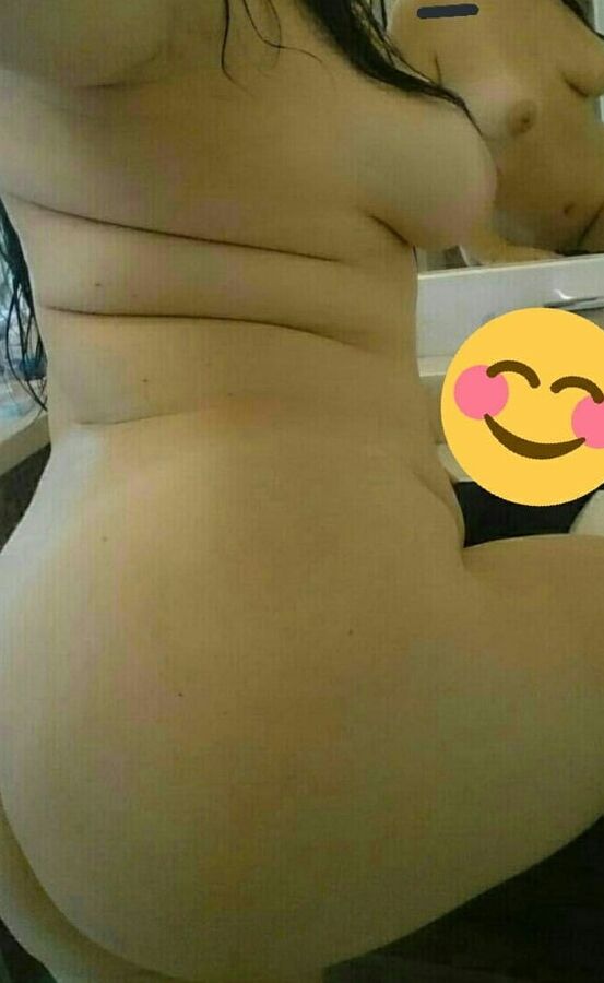 Exhibitionist Brazilian Hotwife