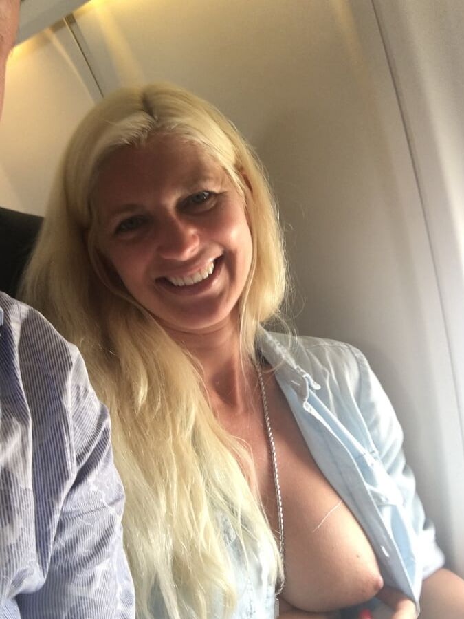 Fit Blond Wife