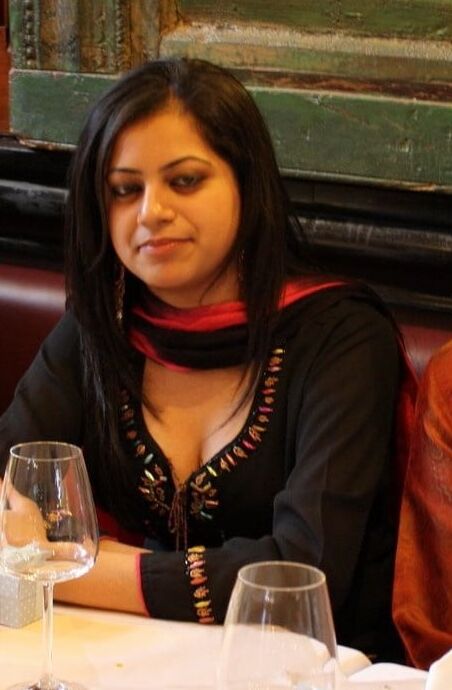 Desi Indian Paki Cleavage Part