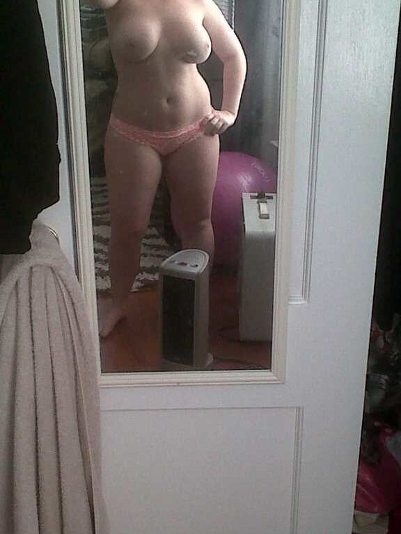 Great Tits And Amazing Ass On Thick Curvy Sexy MILF