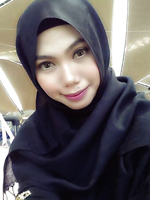 Qila gadai cipap+kena pancut dalam