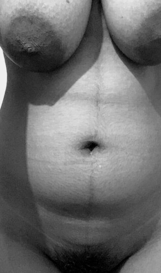 Girlfriend nude