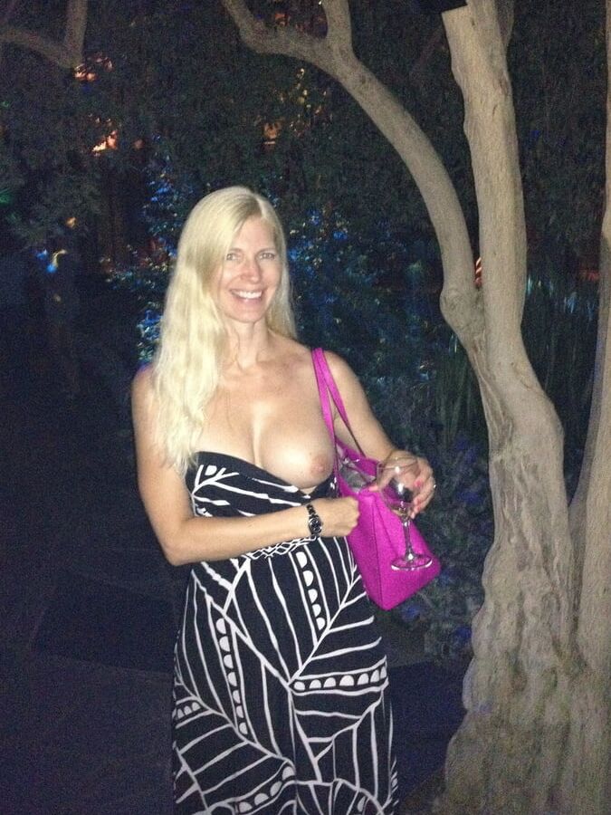 Fit Blond Wife