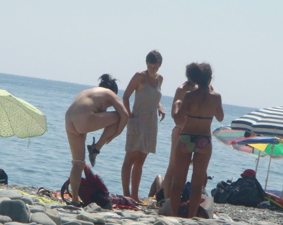 Chubby Slut Gets Naked Among Friends on Public OON CFNF