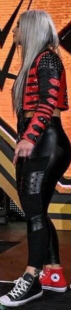 WWE Toni Storm PAWG Fickarsch