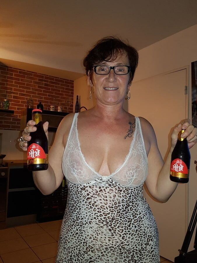 GILFS dressed to kill